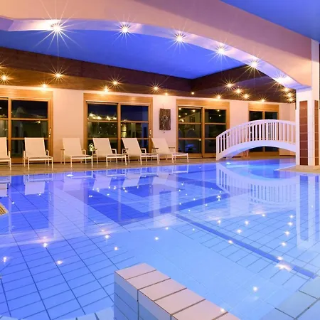 فندق Montafoner Hof 4*