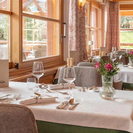 Hotel Geniesserhotel Montafoner Hof 4*