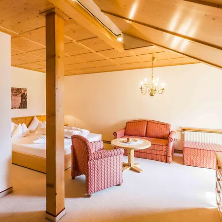 فندق Montafoner Hof