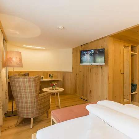 Hotell Geniesserhotel Montafoner Hof 4*